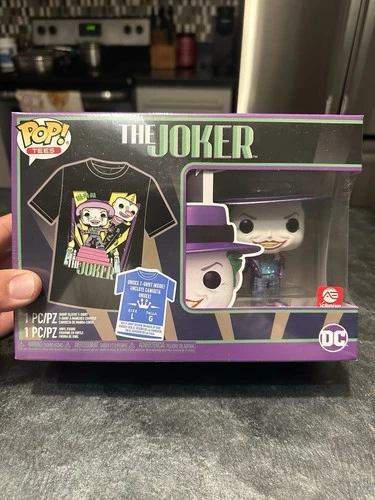 Funko Pop! The Joker With Megaphone Exclusive #403 Pop Tee T-Shirt Size L