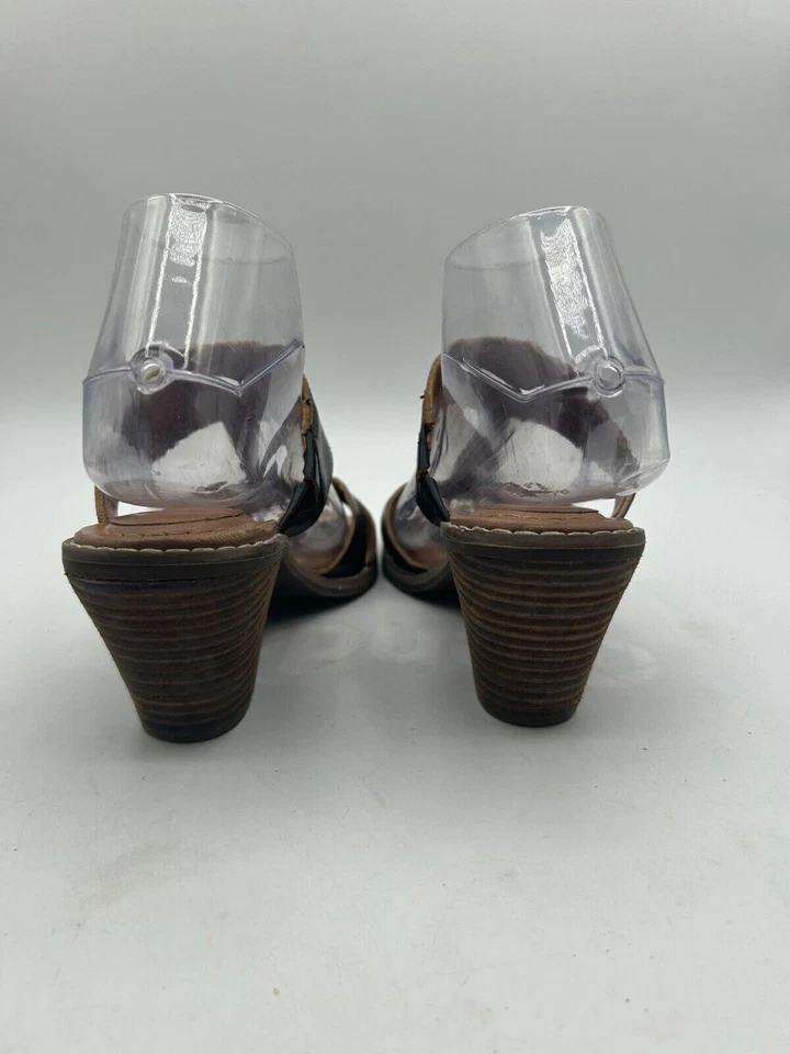 Sandalia Para Mujer Talla 6.5M 9 Cuero Negro Tacón Medio Bloque Cómoda Formal Puntera Abierta Foto 3 de 4