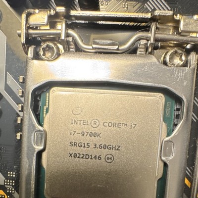 ASUS TUF Z390-PLUS GAMING (WI-FI) Motherboard & Intel Core i7