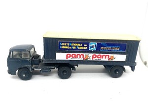 Camion Unic  Pam Pam DINKY remorque SNCF au 1/43 B état