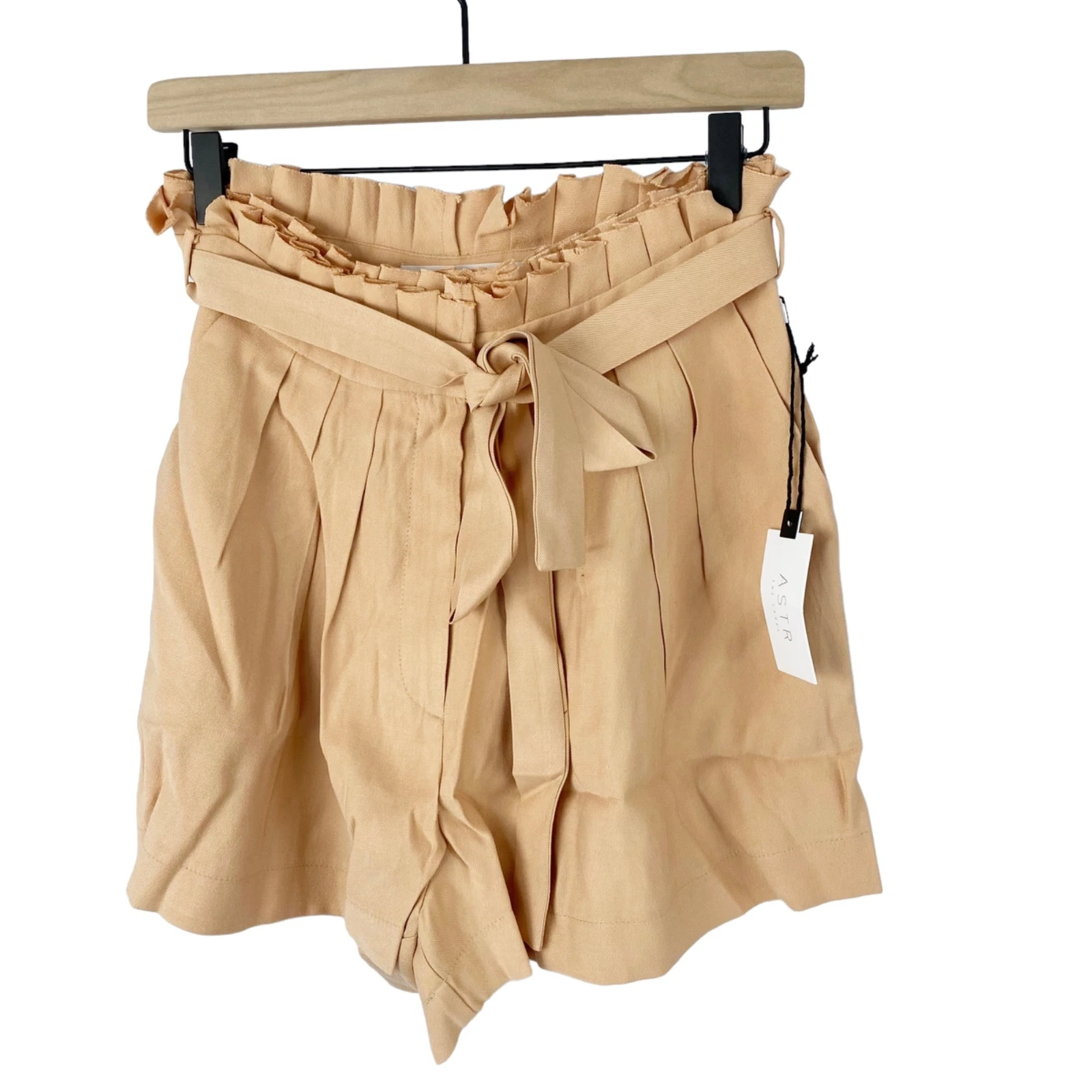 ASTR The Label Pacific Pleated Tie Waist Shorts Peach Papaya