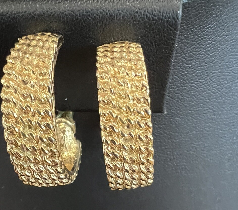 20 Gold Tone Clip-On Earring Findings With Loop – High Quality Copper Base - View #3