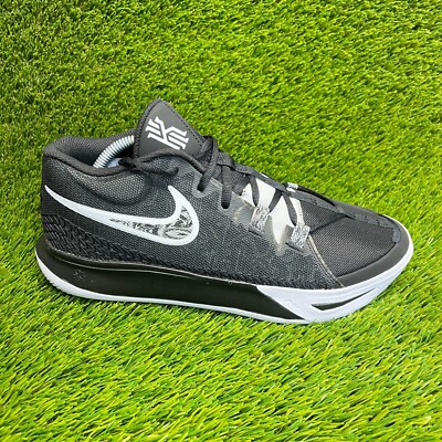 Nike Kyrie Flytrap 6 Mens Size 10 Black White Basketball Running Shoes Sneakers