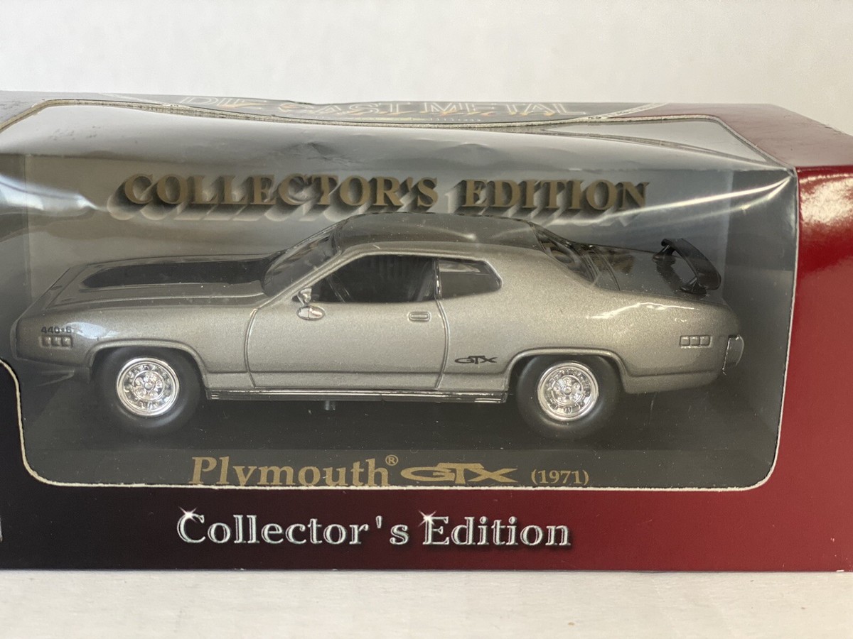 ロードシグネーチャー プリムス GTX 1971 1/43 Road Signature 1971 Plymouth GTX Car Silver Collector's