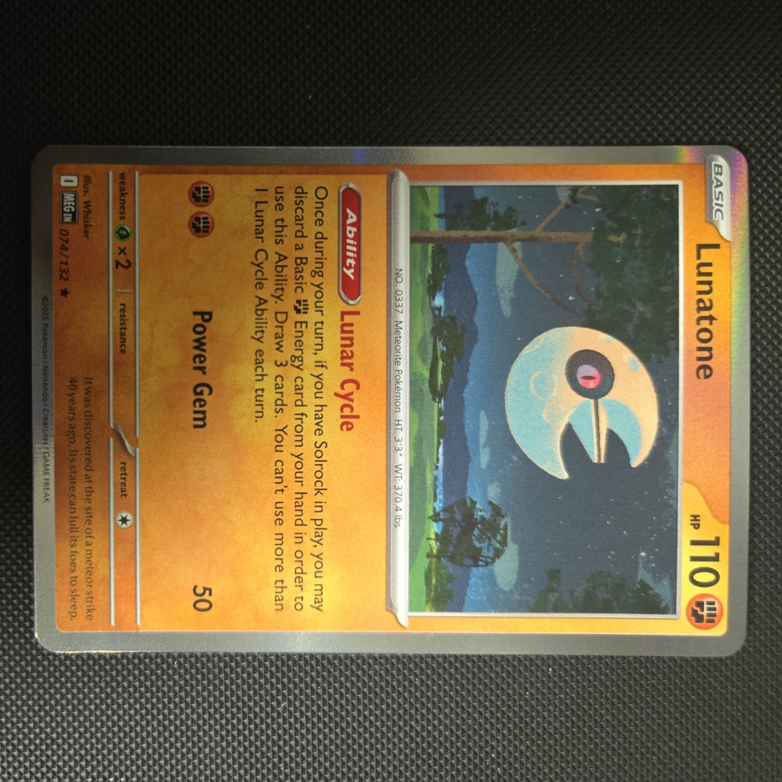 Lunatone 074/132 Me01: Mega Evolution Holo Pokémon TCG NM