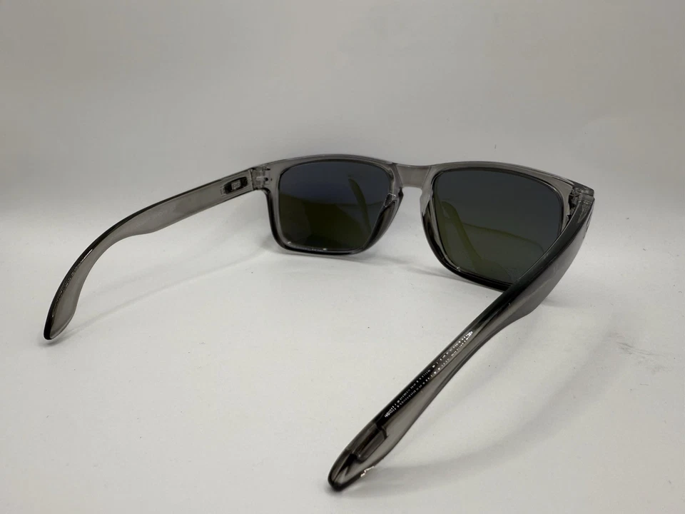 Gafas de sol polarizadas XL Oakley Holbrook y accesorios nuevos (azul/claro) Foto 3 de 4