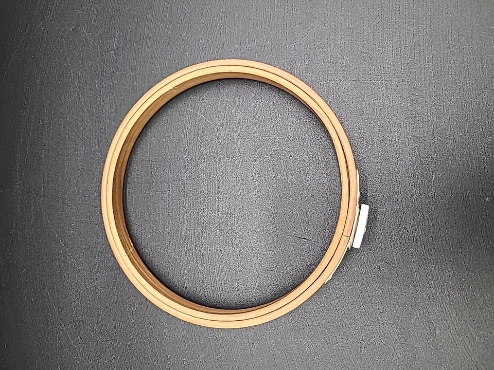 Vintage 5" Round Queen Embroidery Hoops Felt Lined With Tension Wheel Dial - Image 2 of 4