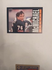 1985 Topps Football Steve McMichael Rookie Football Card #32 - Chicago Bears HOF. rookie card picture