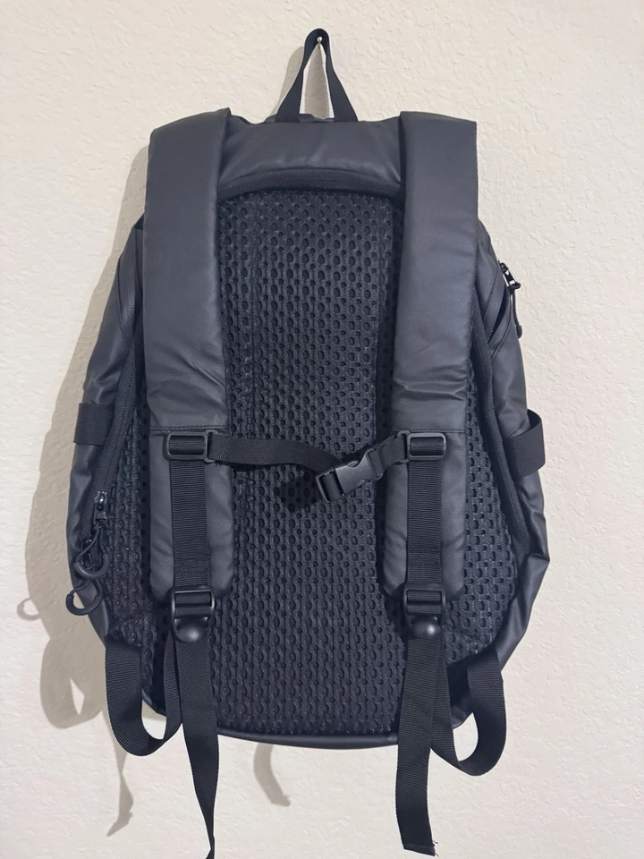 ILM Motorcycle Helmet Backpack Large Capacity Waterproof Lightweight Storage Bag - Image 4 of 4