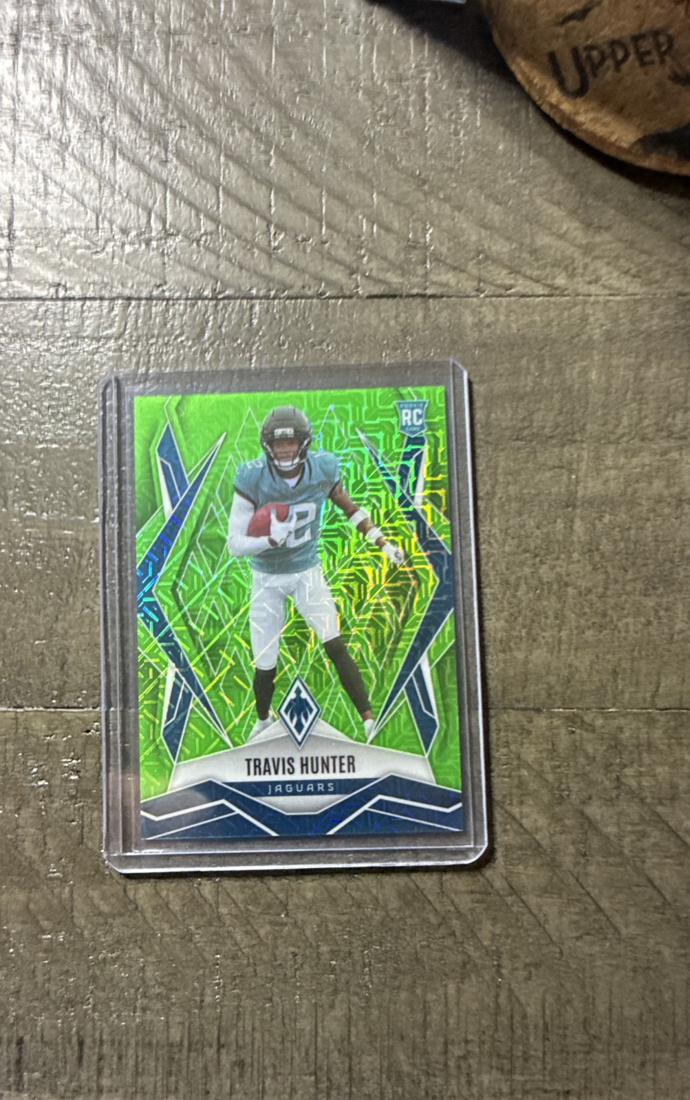 2025 Panini Phoenix - Rookies Travis Hunter #157 Lime Green Mojo /75 (RC)