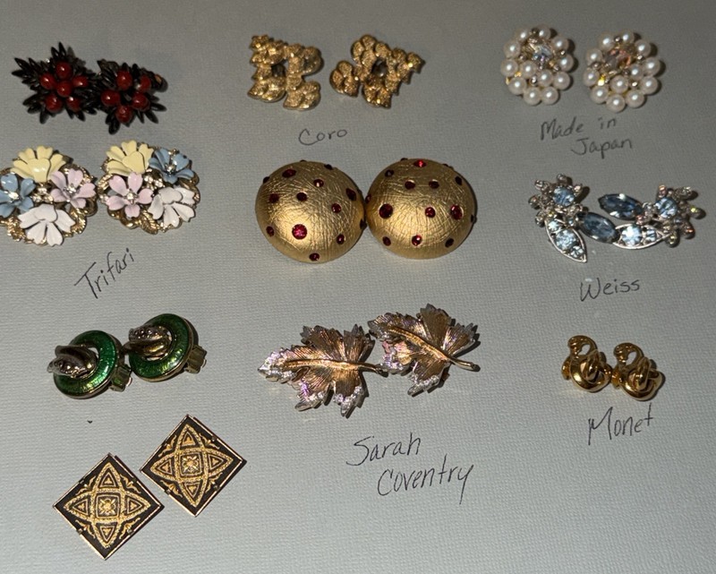 Vtg. Lot Of 10 Clip On/ Screw Back Earrings Trifari Coro Weiss Monet Sarah Cov.