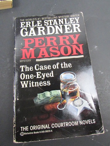 Perry Mason Mystery Paperback Lot of 5 - Picture 3 of 7