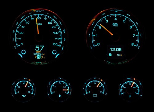 Dakota Digital Universal 6 Gauge Round Analog Gauge System Silver Kit HDX-2024-S - Picture 16 of 19
