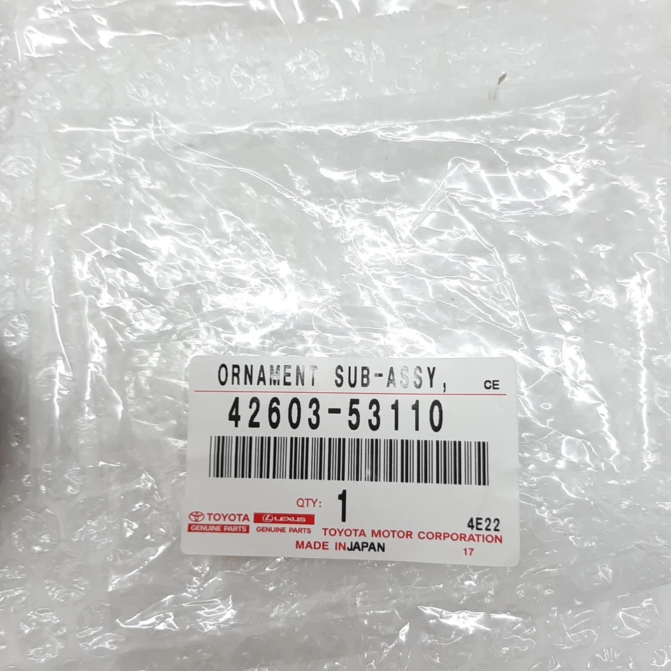 Juego de tapacubos centrales de rueda originales Toyota Lexus-IS, RC,GS,LS,LFA,RX,NX 42603-53110×4 Foto 2 de 4