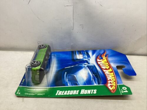 Hot Wheels TREASURE HUNTS 1 OF 12 CHRYSLER 300C sealed NIB CM7316 - Picture 3 of 4