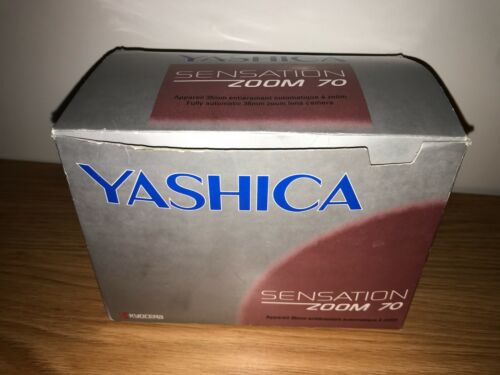 IOB YASHICA SENSATION ZOOM 70 RED EYE REDUCTION POINT & SHOOT 35 MM FILM CAMERA - Picture 2 of 8
