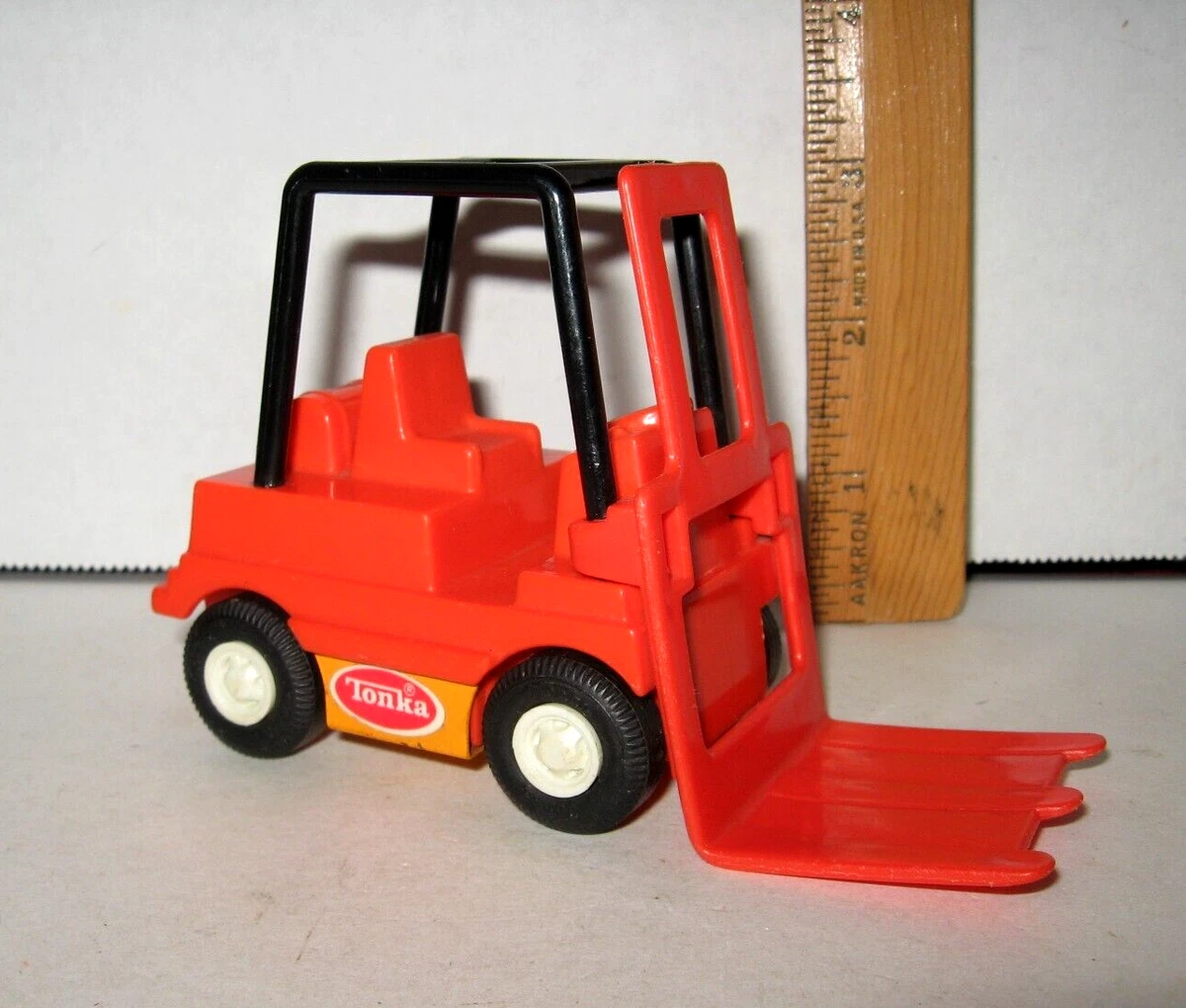 Toy forklift tonka hotsell