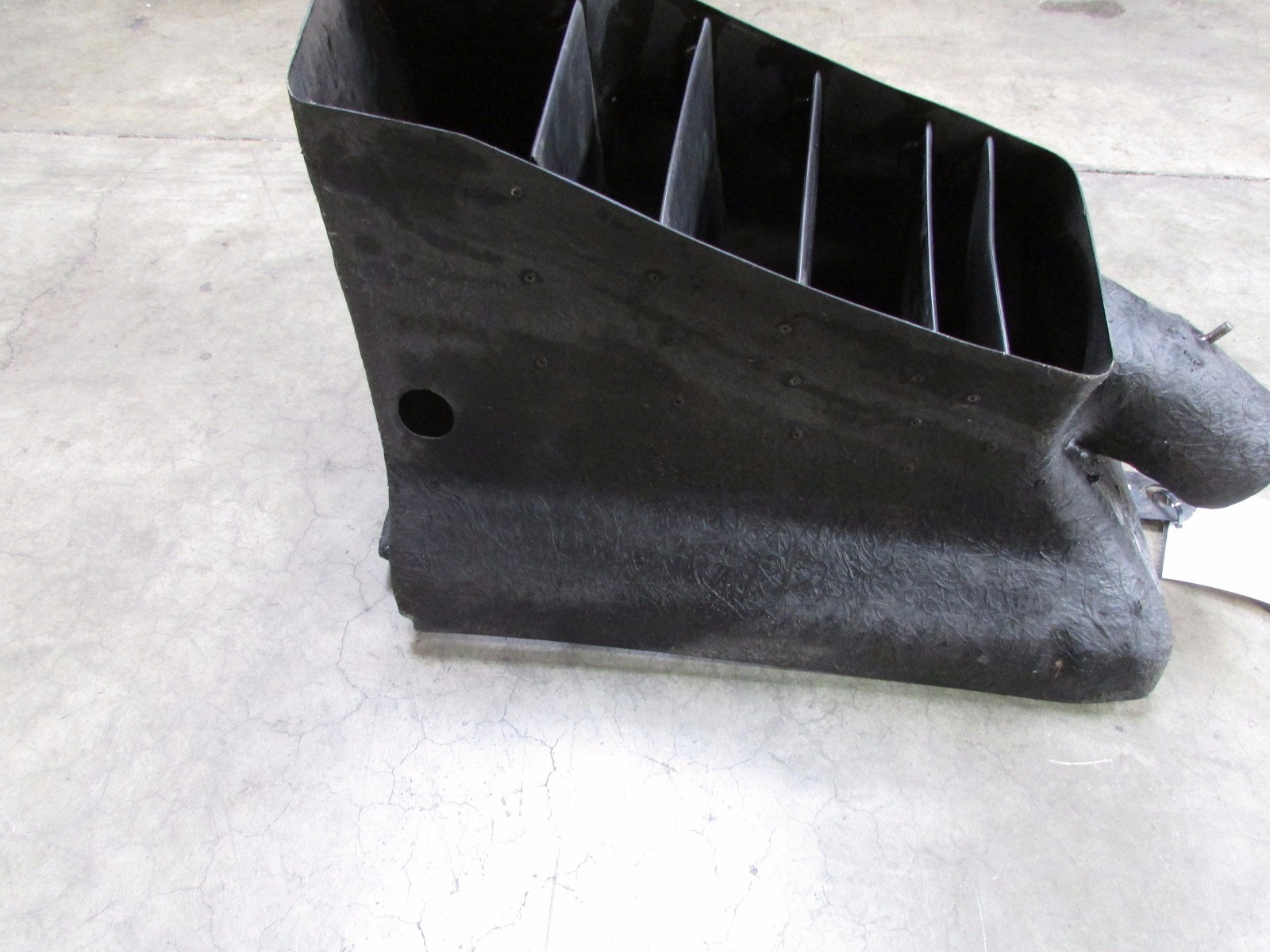 Ferrari 355,LH, Left Quarter Panel Air Duct, Used P/N 65513500