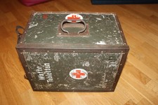 Cassa tedesca WW2 Sanita in alluminio completa di cinghie