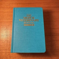The Merck Veterinary Manual, 8th Edition - Merck & Co. 1998 Hardcover