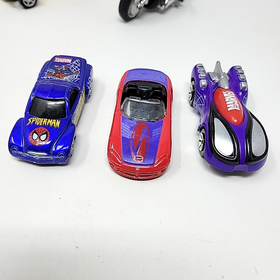 Maisto Lot of 6 Marvel Spiderman Cars Chrysler Prowler Motorcycle Diecast - Image 2 of 4