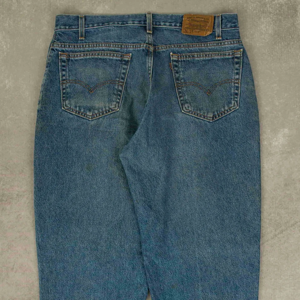 Levi's Vintage 90s 545 Relaxed Loose Fit Jeans W34 L30 Men's Blue Denim - Image 4 of 4