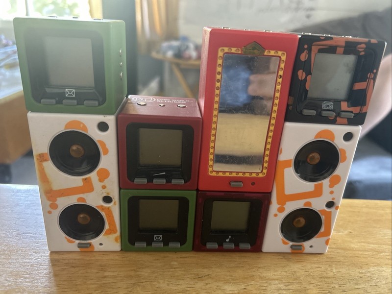 Radica Cube World 2Dash Mic Slugger Hip hop Dart Dash 2005 8ct Lot