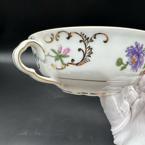 1 Vintage Victoria Czech Doppelhenkel Suppentasse bunte Blumen /ohne Teller - Bild 12 von 16