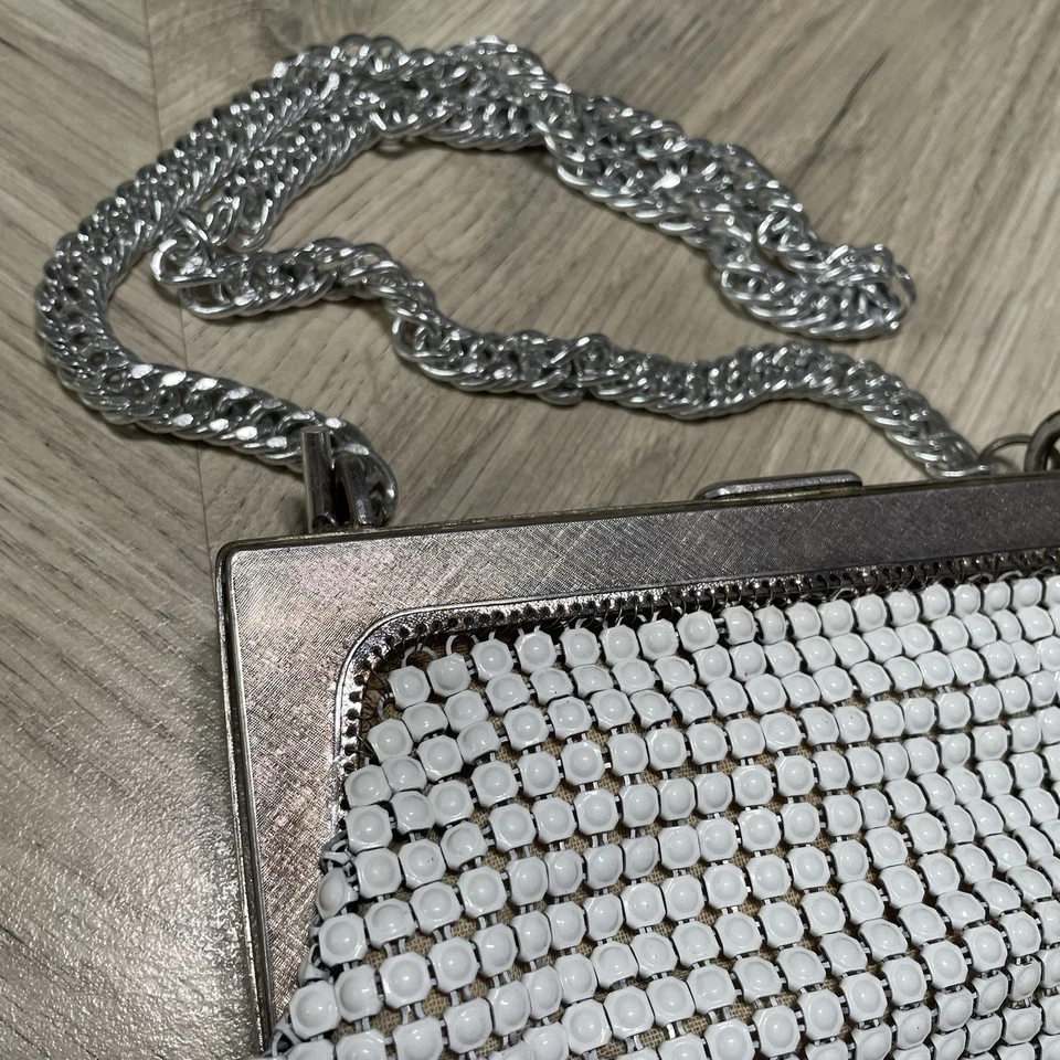 Vintage Oroton Bag White Silver Chunky Chain Handle Glomesh Satin Metal Mesh - Image 4 of 4