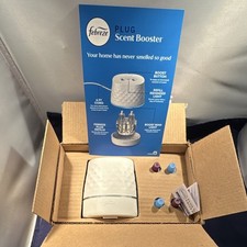 Febreze Plug-in Scented Oil Warmer Starter Kit Downy Calm, Boost Button, 1 Pack