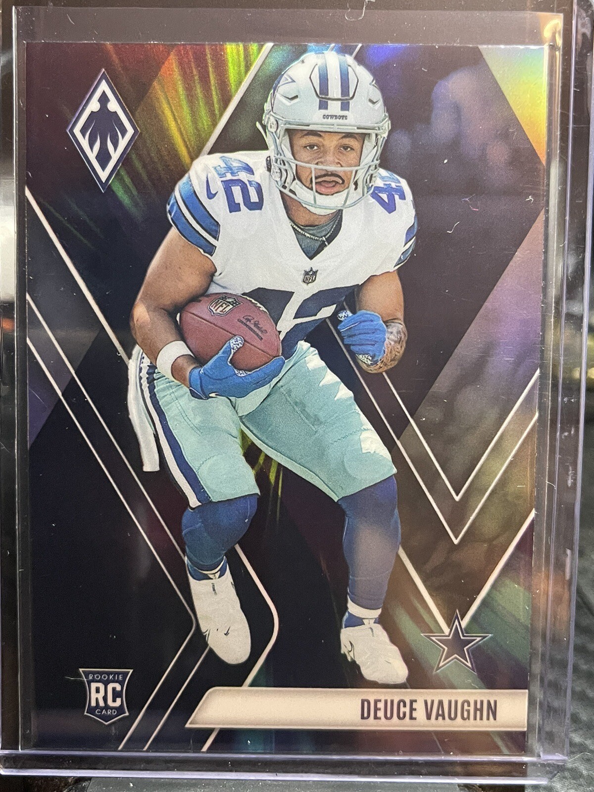 2023 Panini Phoenix Deuce Vaughn Rookie Color Burst SP 134