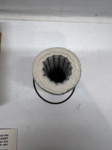 NEW IN BOX! WILKERSON FILTER ELEMENT FRP-95-210 - Picture 3 of 6
