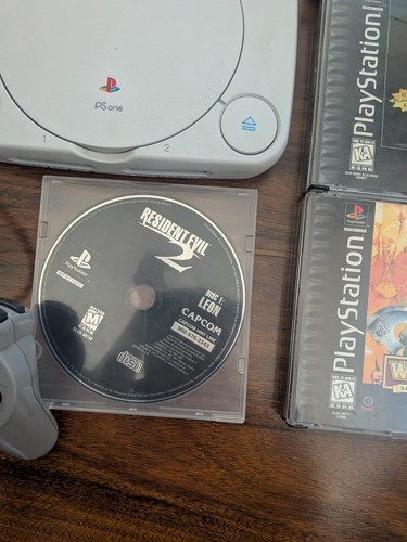 Sony Playstation PS One Console SCPH-101 w Controller & Games Bundle - Picture 10 of 10