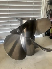 USED OEM Volvo Penta F6 3 Blade Duo Props Front Rear Propellers 3851466 3851476