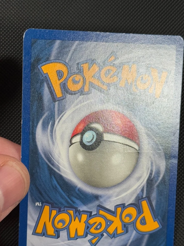 Shining Tyranitar 113/105 HOLO Pokémon Card WOTC Neo Destiny Unlimited Holo Rare - Image 4 of 4