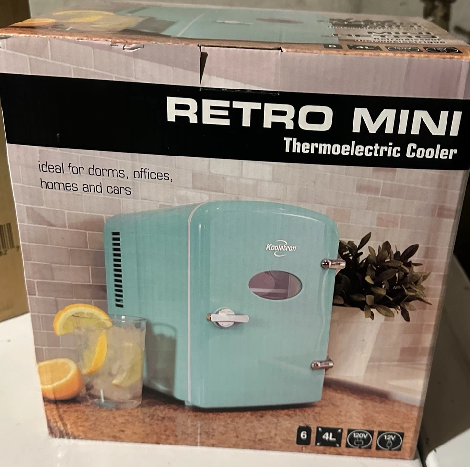 Koolatron Mini Fridge Tiffany Blue - Image 4 of 4