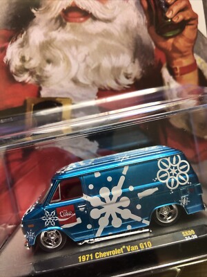 M2マシーン 　シボレーバン G10 コカ・コーラ　クリスマス サンタクロース M2 MACHINES 2024 COCA COLA CHRISTMAS SANTA SK09, BLUE 1971