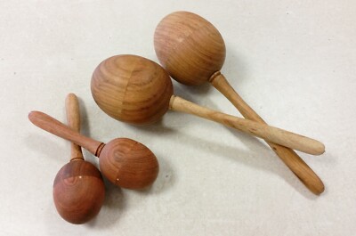 ETHNO MAR 02 - Paar Maracas aus Exotenholz, kleines Modell 13,5 cm -