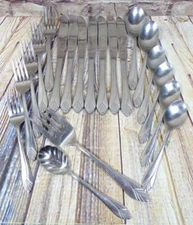 20 Pieces Cuisinart Stainless Flatware Silverware - Unkown Design