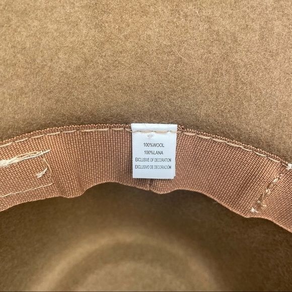 Wool hat fall pumpkin patch style with little sue… - image 7