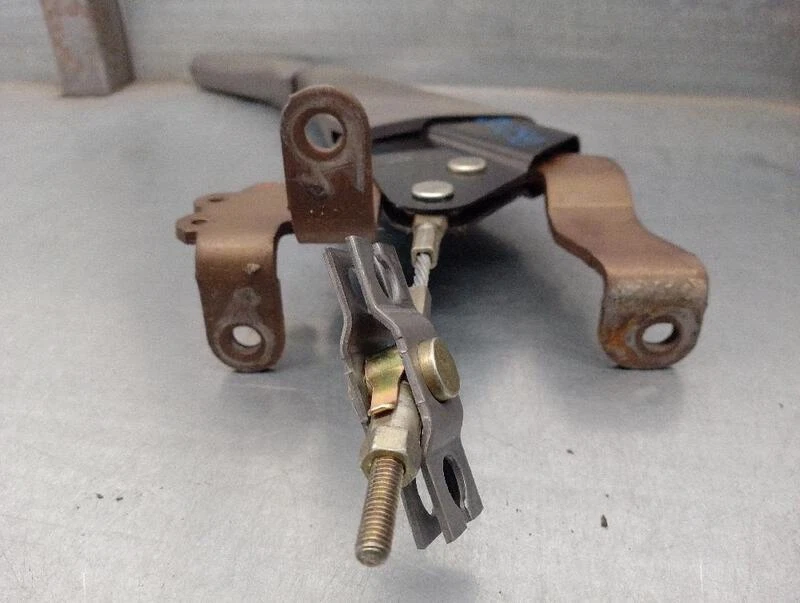 MB784764 LEVIER DE FREIN À MAIN pour MITSUBISHI SPACE WAGON (N80 N90) 5059927 - Photo 4/4