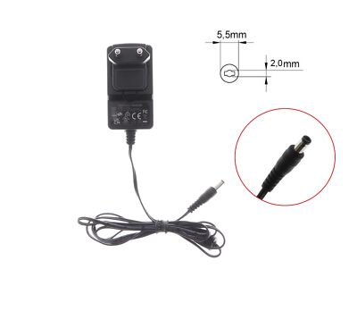 Z4001 UKCA Ladegerät 12V / 1.5A / 18W FJ-SW1201500N / 5.5X2mm