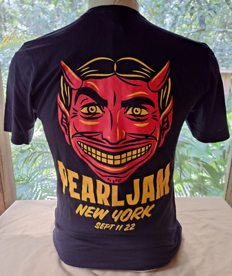 PEARL JAM CONCERT T SHIRT NYC NO.AMERICAN TOUR MADISON SQUARE