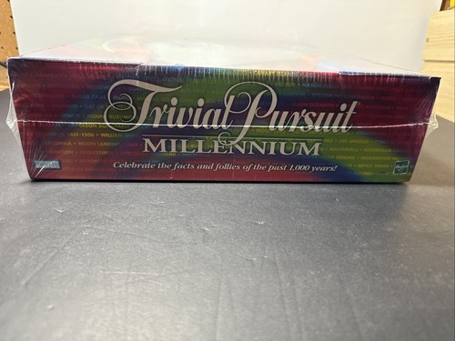 Hasbro Trivial Pursuit Millennium Edition Brettspiel Brandneu Versiegelte Box Dose - Bild 3 von 4