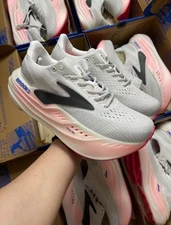 Brooks Glycerin Max White/Black/Diva Pink Women size7-8.5