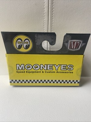2026 M2 Machines 1/64 1990 Chevrolet C1500 Silverado OBS Mooneyes