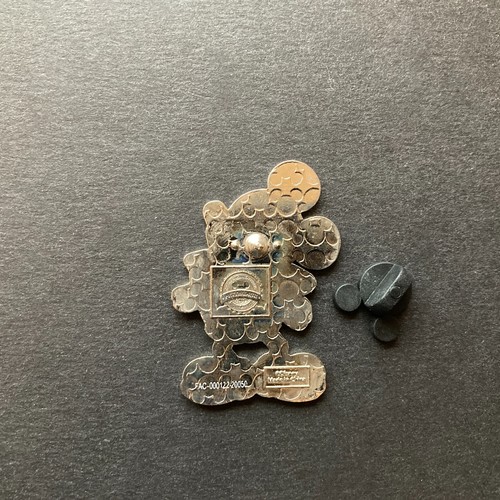 Mickey Mouse Silhouette - Rainbow - Disney Pin 115075 - 第 2/2 張圖片