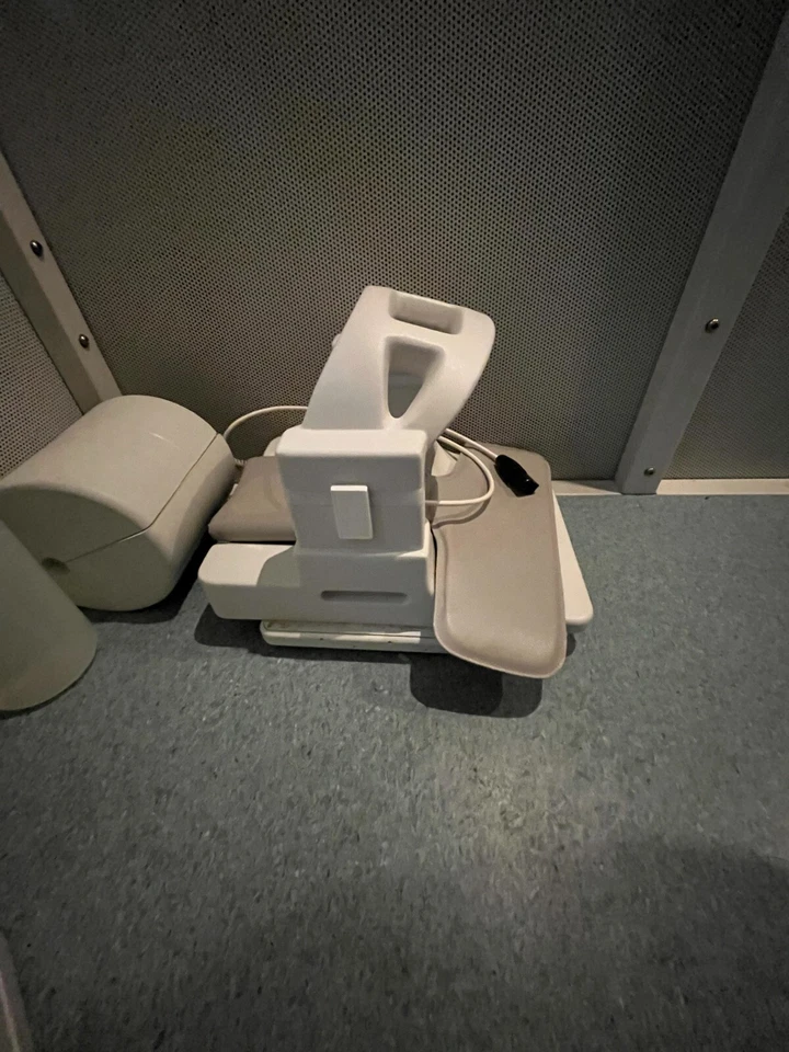 Usado Vet MR grande Esaote 0.25T EXP - Imagem 4 de 4