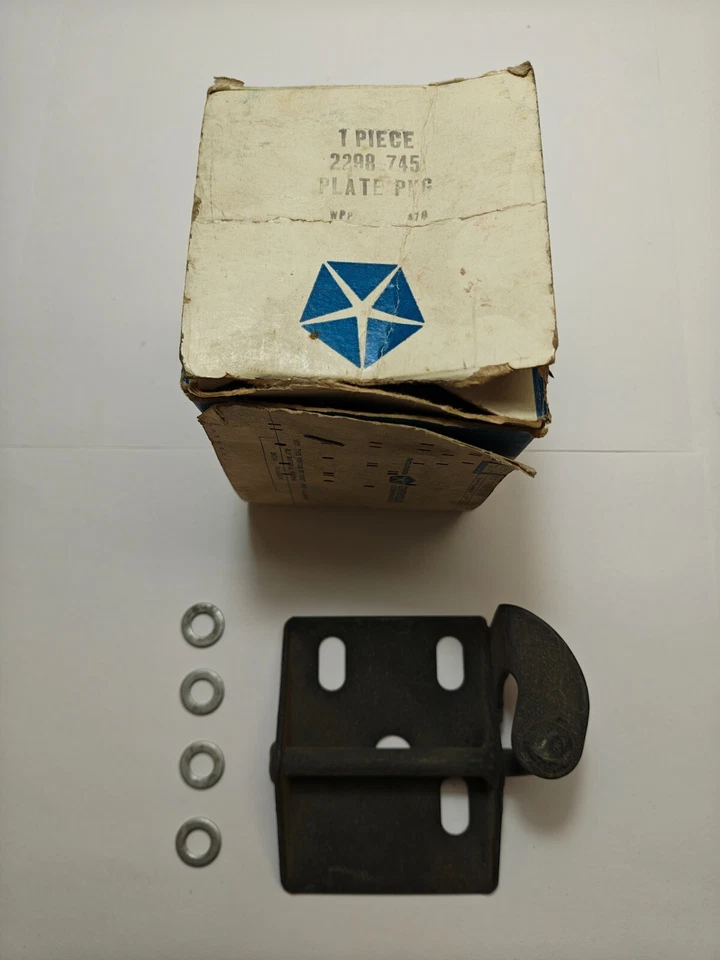 1961-1968 Dodge Truck D400 D500 D600 Hood Latch Lock Striker Plate 2298745 NOS. - Image 2 of 4