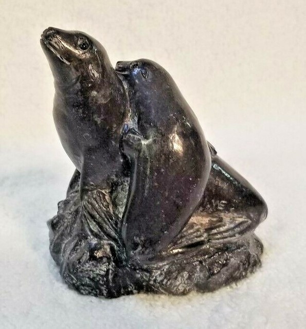 Vtg Wolf Original Hand Made Canada Soapstone Sculpture Seals Sea Lions
